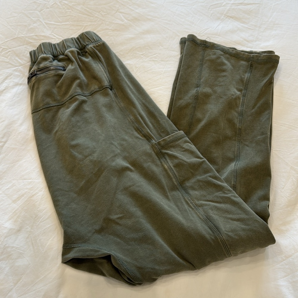 Woman’s free people Olive Green Pants